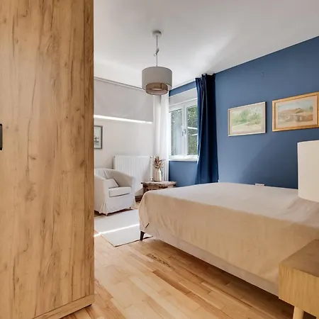 Spacious With Private Heated Pool, Diklo Apartament *